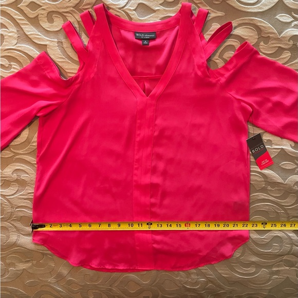 Bold Elements V-Neck Blouse - Picture 8 of 12